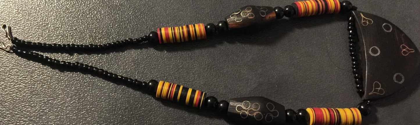 Collier Ethnik - Premium from Florence Galliano - Just €7! Shop now at Nkento Ethnik