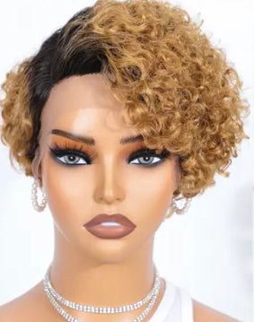 Perruque lace wig coupe bouclée